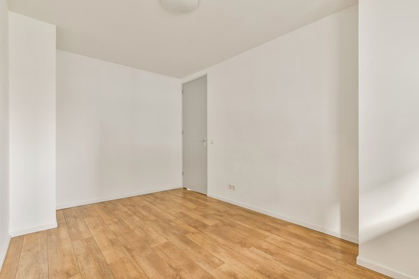 Medium property photo - Burmandwarsstraat 1, 1091 SL Amsterdam